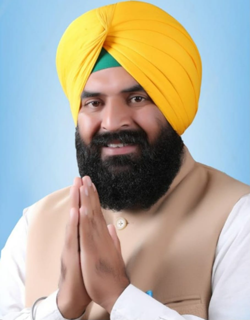 जय कृष्ण सिंह राउडी आज 6 जनवरी को गांवों में होने वाले कार्यक्रमों के दौरान विकास कार्यों के चेक वितरित करेंगे।